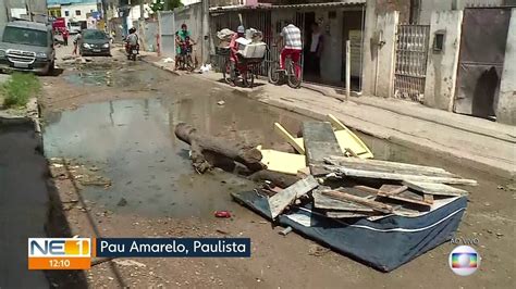 Moradores De Pau Amarelo Em Paulista Denunciam Buraqueira Em Rua