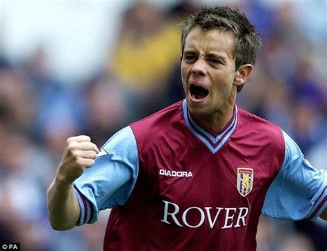 Lee Hendrie Complete Biography With Photos Videos