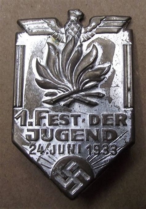 Crow Valley Militaria Hitler Youth Tinne Event Badge 1 Fest Der