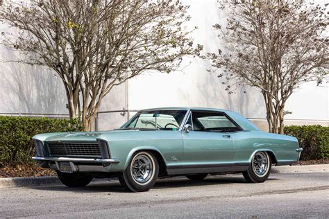 Buick Riviera Orlando Classic Cars