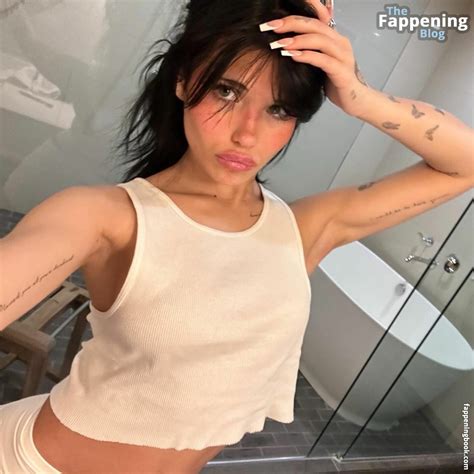 Nessa Barrett Moonologues Nude OnlyFans Leaks The Fappening Photo