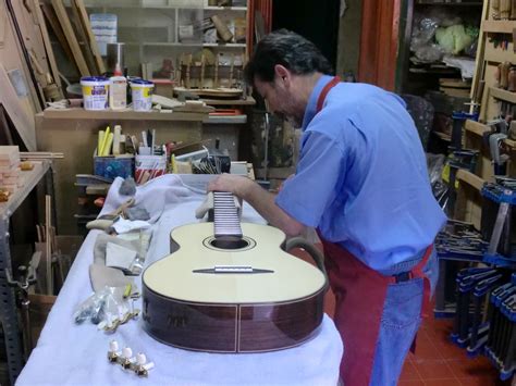 Guitarras Españolas Artesanales Madrid Hechas a mano Reparación Spanish