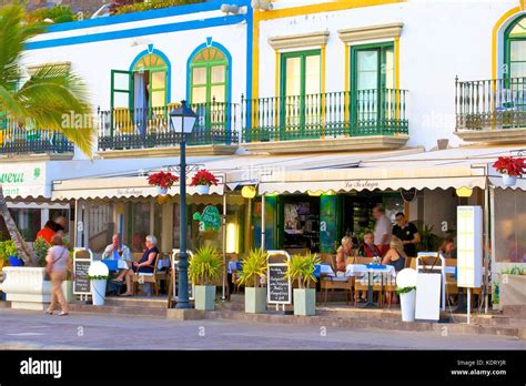 Restaurants in Puerto de Mogan, Gran Canaria, Canary Islands, Spain ...