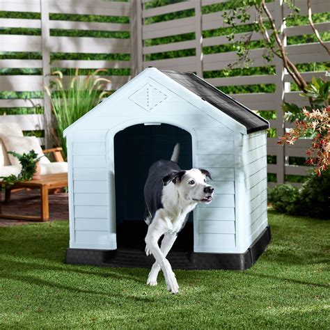 plastic dog house 6