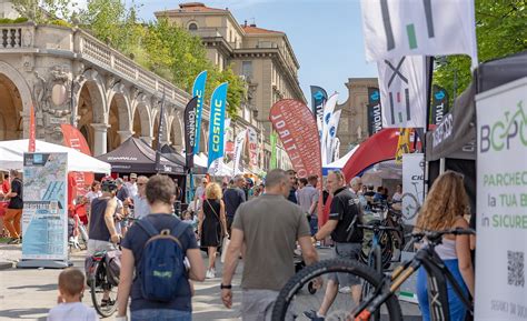 Bikeup Pubblico Rivista Per Ciclisti Inbici Magazine Passione Sui