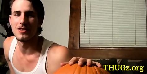 Amateur Jerks Off On Cam