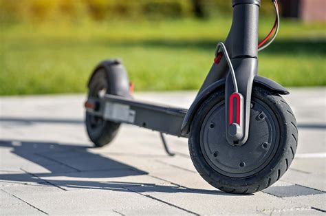 Essential Tips for Choosing the Perfect Electric Scooter - AnnMarie John