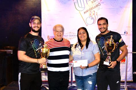 Cruz Y Suncar Campeones En Torneo Aniversario SBC De Boliche