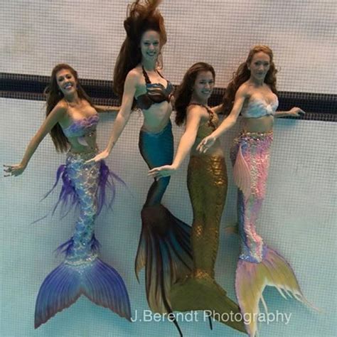 Hot Sexy Beth Sullivan Bikini Pics