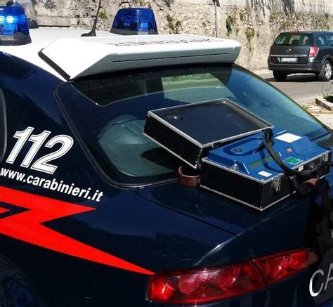 Sotto L Effetto Dell Alcol Provoca Incidente Stradale Denuncia E