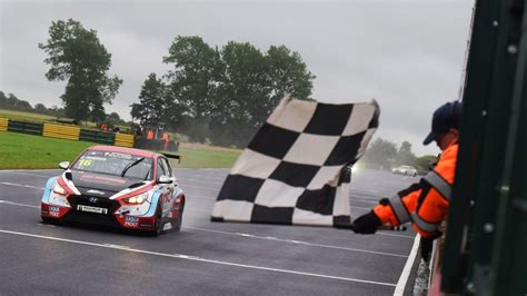 Newsham Tames The Rain To Lead The Way At Croft TCR UK