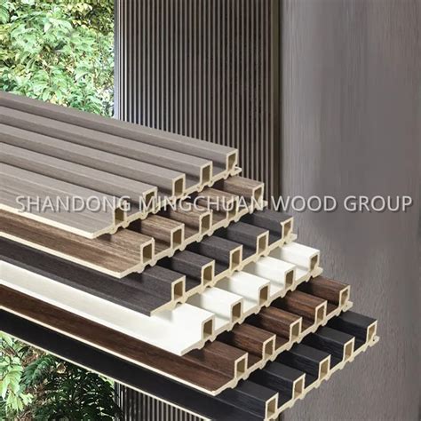 Co extrusión Fluted WPC Encasellated Revestimiento Claddin Decking