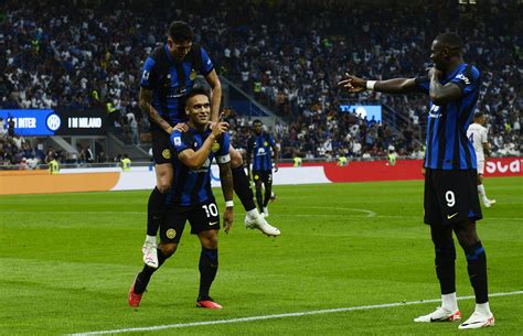 Unstoppable duo Thuram and Martinez lead Inter to win over Fiorentina