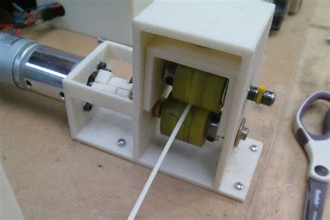 3d Printed Lyman Filament Extruder V4 1 By Hlyman Pinshape