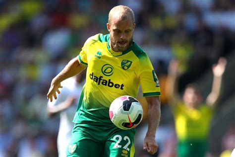 Costa record under threat as Pukki party rolls on