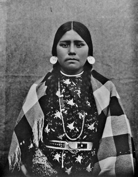 Beautiful Portraits Of Native American Teen Girls From 1800 1900 36