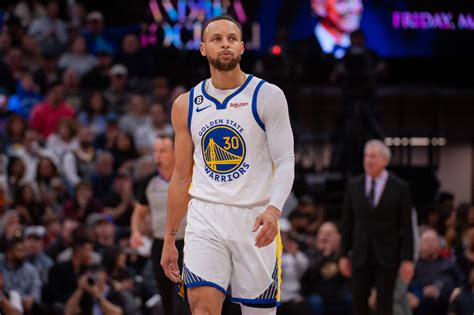 Steph Curry Shares Harsh Truth for Warriors Teammates - Inside the Warriors