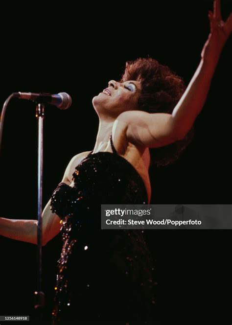 Welsh Singer Shirley Bassey Performing On Stage At The Royal Albert