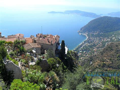 Èze Village, France - Wanderer Yoss