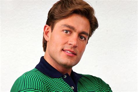 Rumores Gay Fernando Colunga Su Vida Y Defensa