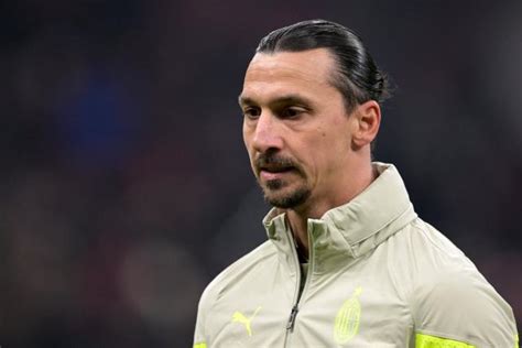 Foot L Ac Milan Annonce Le D Part De Zlatan Ibrahimovic