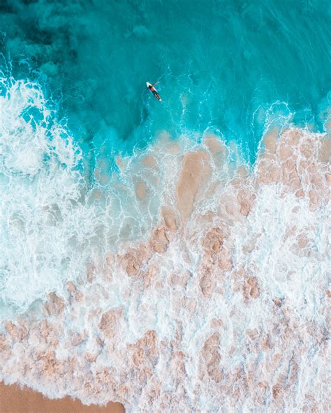 Aerial View of Ocean Waves · Free Stock Photo