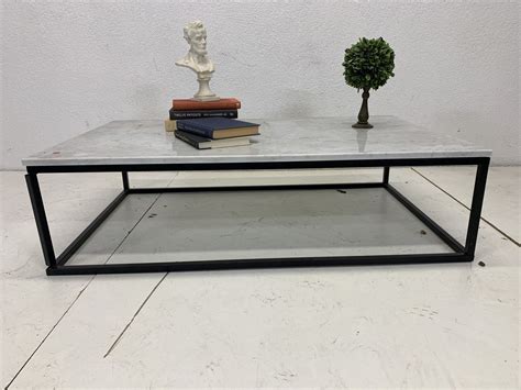 Hitiques White Marble Top Coffee Table