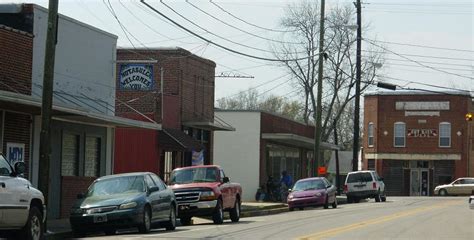 Notasulga Funeral Homes, funeral services & flowers in Alabama