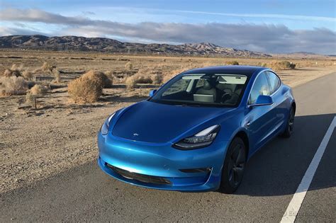 2017 Tesla Model 3 What S It Like To Live With Edmunds