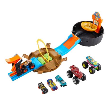 Hot Wheels Monster Trucks Stunt Con 3 Camiones Monstruo Y 3 Autos