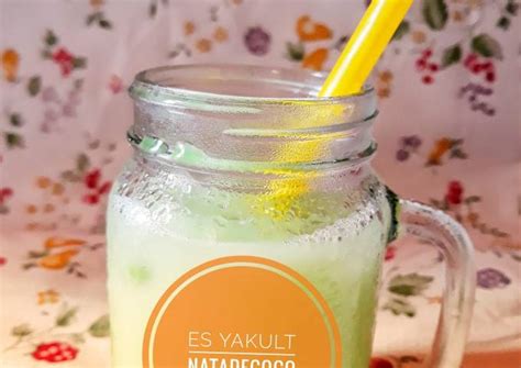 Resep Es Yakult Natadecoco Oleh Liez Tya Cookpad