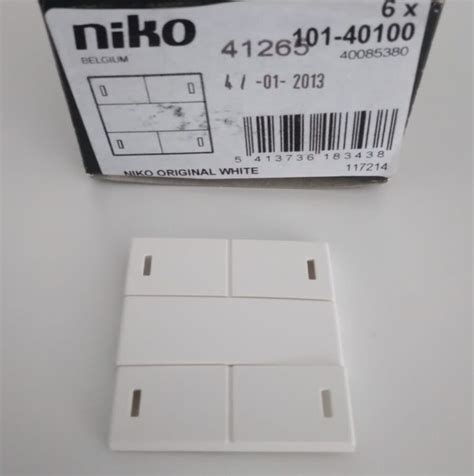 Niko Original White Toets 4 Voudige Drukknop Leds 101 40100