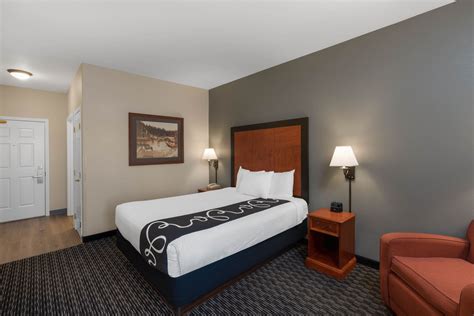 La Quinta Inn & Suites by Wyndham Rifle | Rifle, CO Hotels