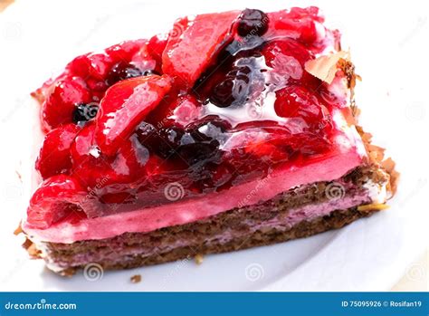 Wild Berry Cake Stock Photo Image Of Strawberry Fruity 75095926