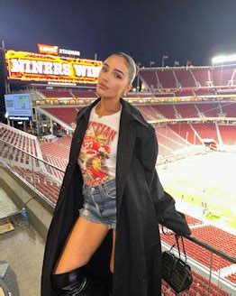 The Stylish NFL WAGs You Need To Follow On Instagram For Fashion Inspo