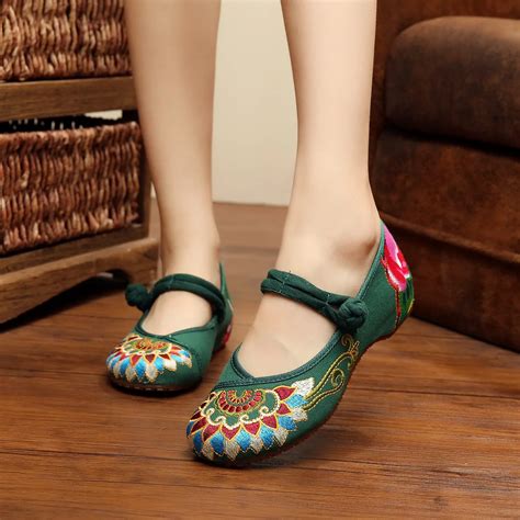 Old Beijing Casual Embroidered Square Vintage Women Single Shoes Mary