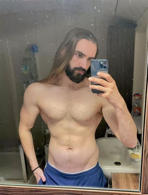 Bed Time Nudes Vikingsgonewild Nude Pics Org