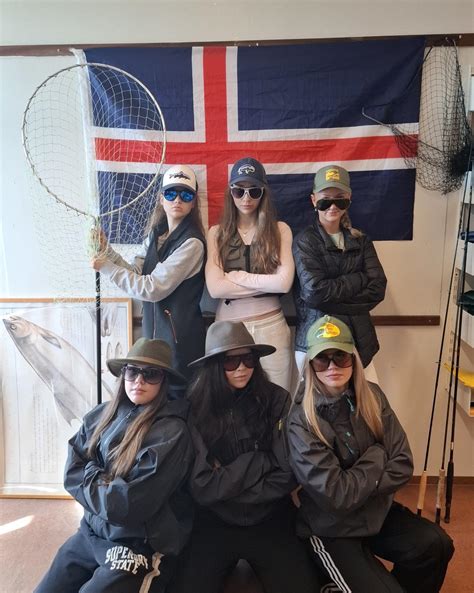 Sex stúlkur keppa í stangveiðidraumi