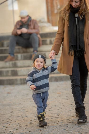 Natalie Novoa Fotografie Familie Schwyz Brunne Seewen Ibach