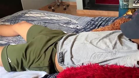 Hot Lean Dude Gets A Blowjob XNXX