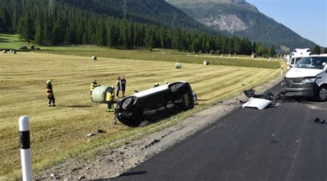 Zuoz Tragischer Unfall Fordert Todesopfer Und Mehrere Verletzte