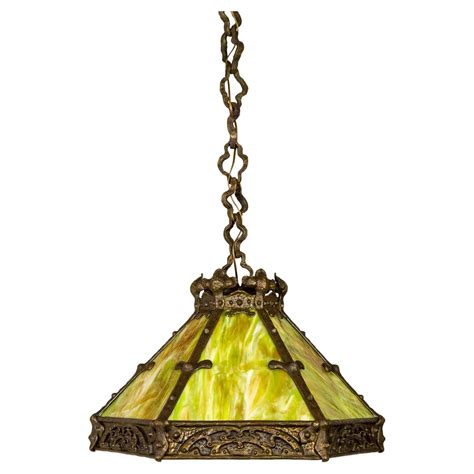 Vintage Carmel Tulip Slag Stained Glass Ceiling Light Fixture Lamp