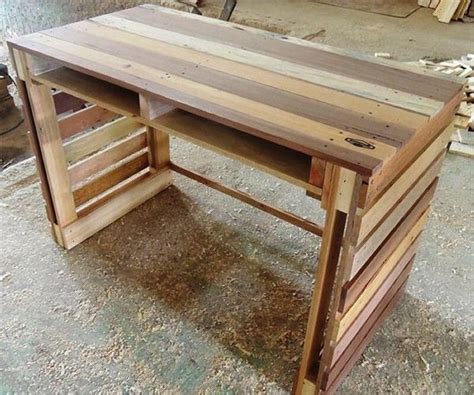 Pallet Wood Computer Desk Pallet Diy Pallet Furniture Table