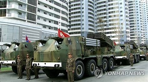 北朝鮮 軍事パレード始まる＝金正恩氏出席 ライブドアニュース