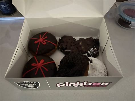 Pinkbox Doughnuts St George Utah Bakery Happycow