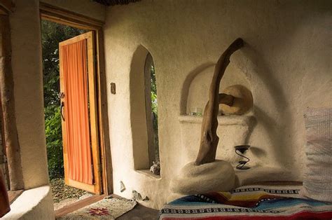 Casa de Cob Bioconstrução Construindo Barro Interior de uma