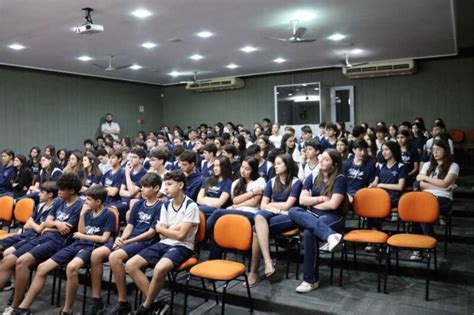 Cardiologista Ministra Palestra Para Estudantes Sobre Os Malef Cios Do