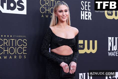 Maria Bakalova Sexy Seen Flaunting Her Hot Cleavage At The Critics Choice Awards At The Fairmont