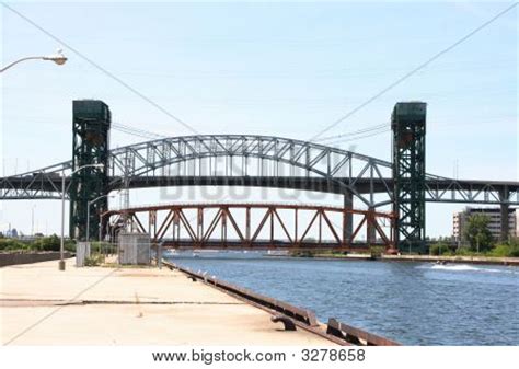 Burlington Skyway Image & Photo (Free Trial) | Bigstock