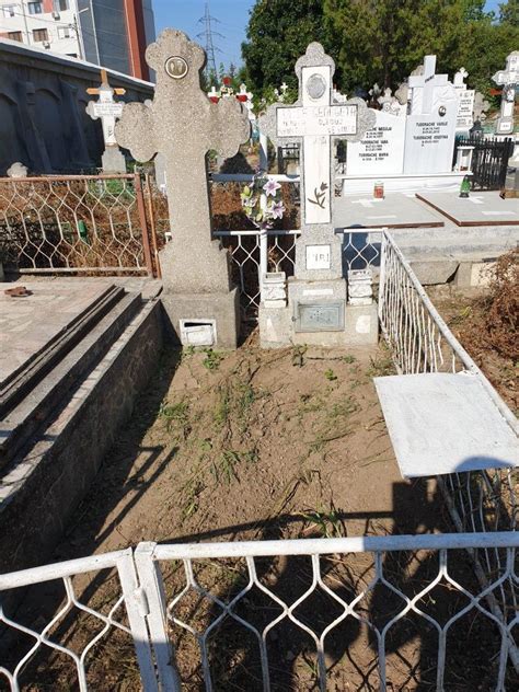 Loc de veci in cimitirul Sfântul Constantin Braila OLX ro